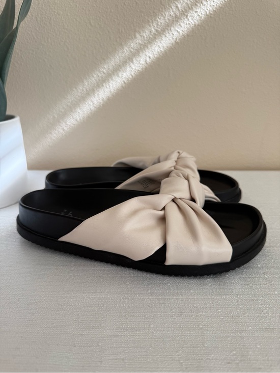 a new day Shoes - A new day Women’s Knotted Slide Sandals in Cream